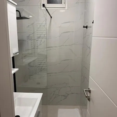 Dele Free Parking * סראייבו