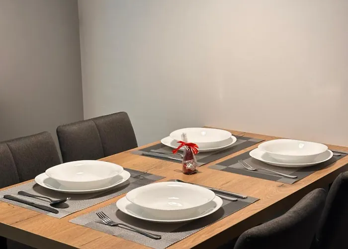 Dele Free Parking شقة *